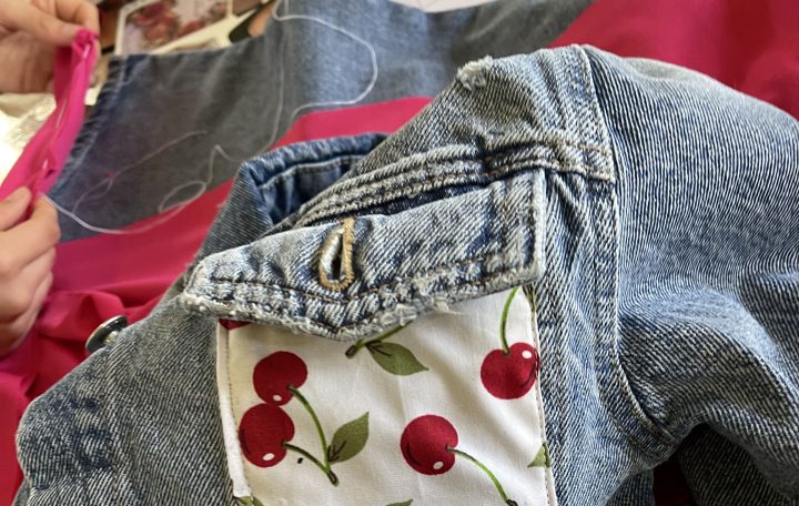 Fashion Recycle Jean jacket with new pocket